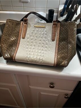 White & Olive Croc-Embossed Tote Bag medium Asher tote Brahmin